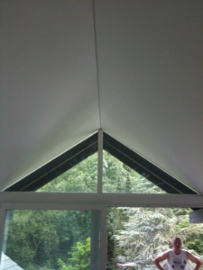 Spanndecke in Dachschräge